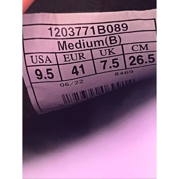 Brooks Hyperion Max Running Shoes Men’s Size 9.5 Black Purple Red Athletic Sneak
